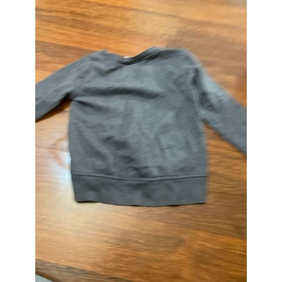 Childrens Place Sweater - Picture 2 of 3